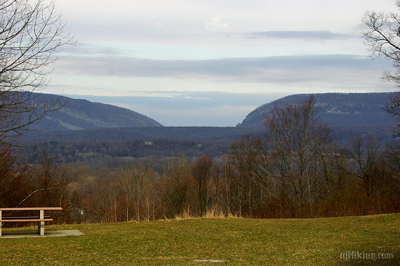 Water Gap Mt. Tammany, Fire Road, Sunfish Pond, Dunnfield Creek