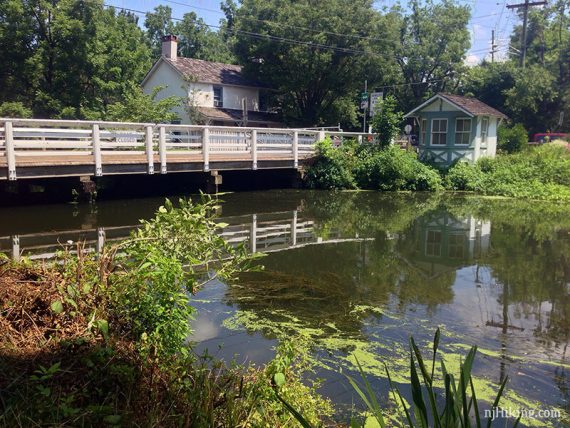 White wooden bridge over the Delaware Canal.