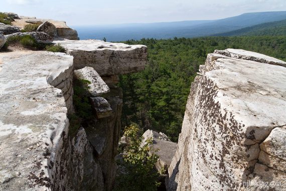 White stone cliffs with gap inbetween.