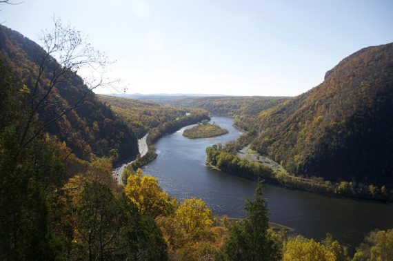 View of the "Gap" on the way up Tammany.