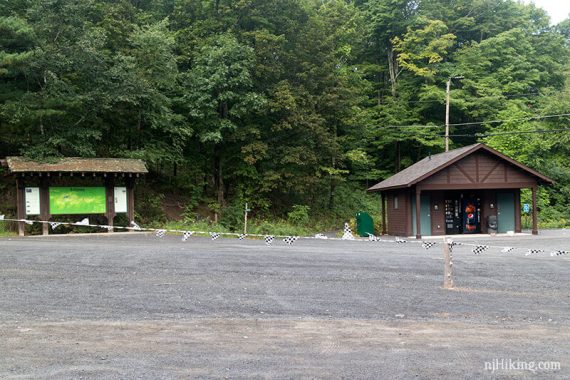 Hiker's Parking lot