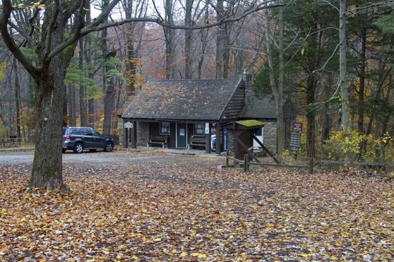 Hacklebarney State Park trailhead.