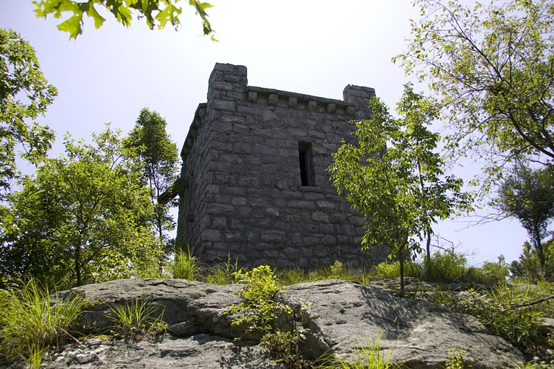 Ramapo Mountain State Forest – Van Slyke Castle | njHiking.com