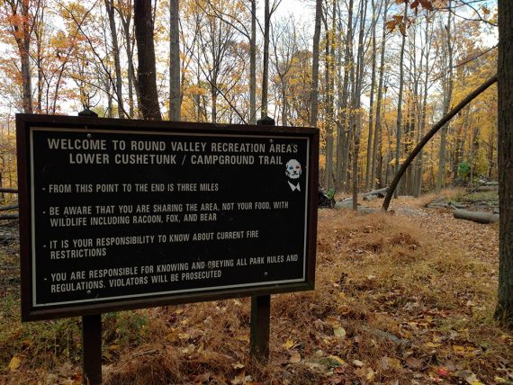 Welcome to Round Valley sign