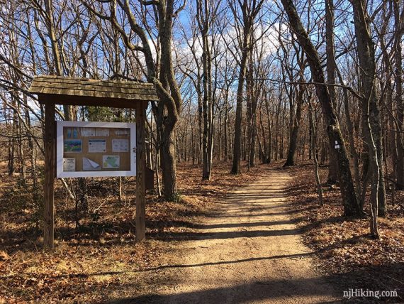 Tamarack Hollow trail kiosk