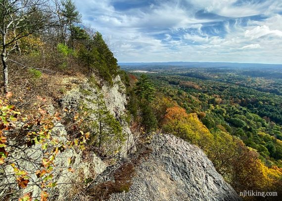 Cliff trail looking north into PA