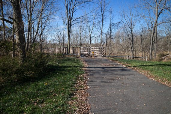 Bridge that connect Marlu with the Reservoir Trail.