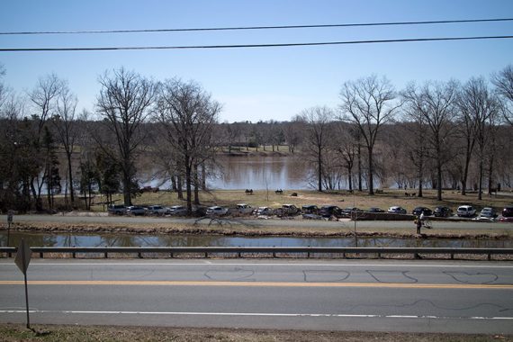 View of the Delaware River from the overlook right at the beginning.