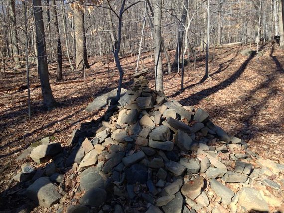 Large pile-o-rocks at Marker 7