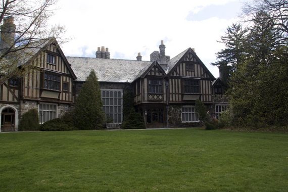 Skylands Manor