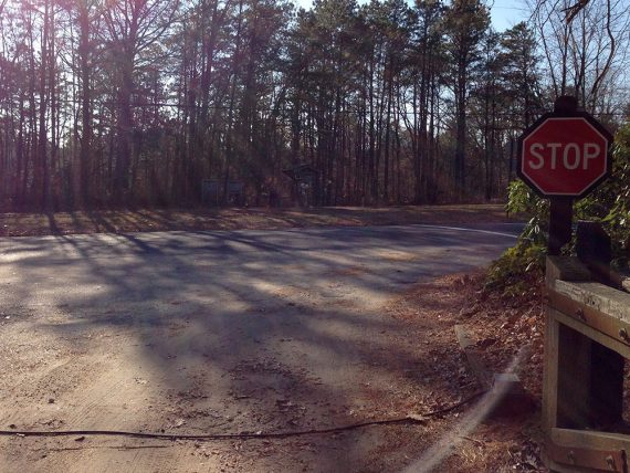 Cross Schoolhouse Rd to get to the trailhead