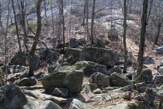 Rock scrambles on Raccoon Brook Hills trail