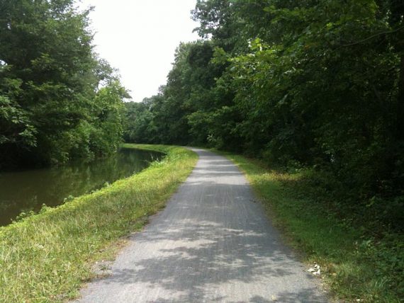 Towpath heading back on the NJ side