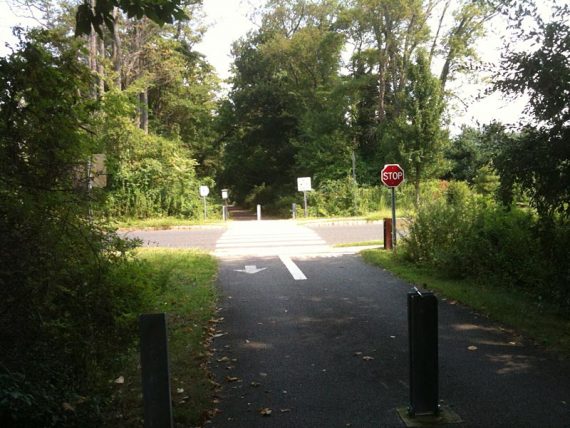 Road crossing on the Henry Hudson Trail 