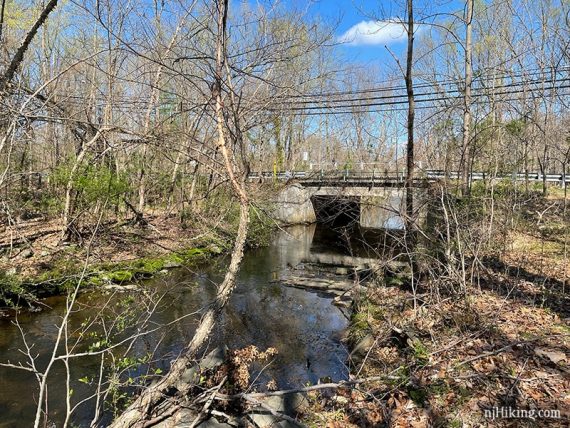 Road bridge over Ireland Brook