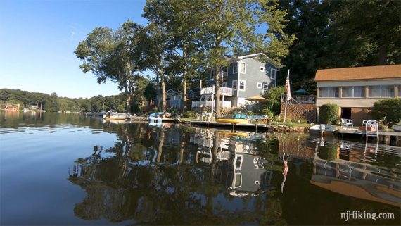 Houses and docks at the edge of a lake