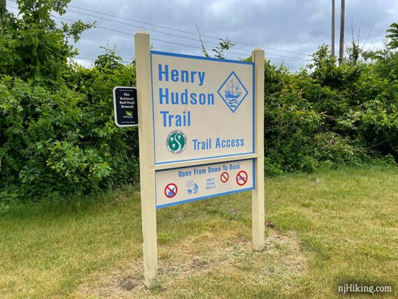 Henry Hudson Trail sign