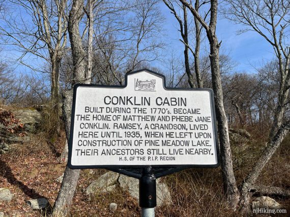 Sign for Conklin Cabin in Harriman State Park.