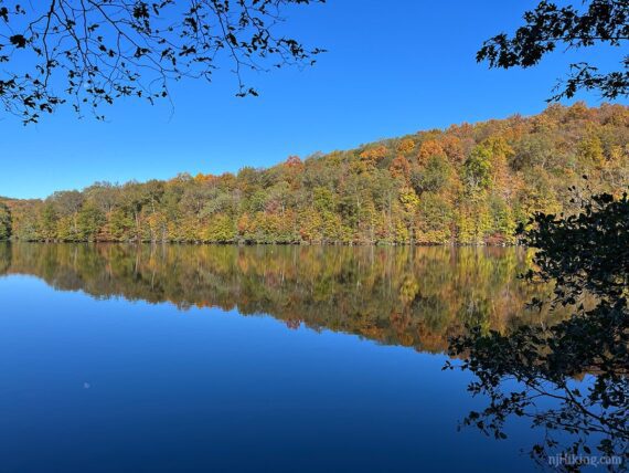 Fall foliage at Monksville Reservoir.