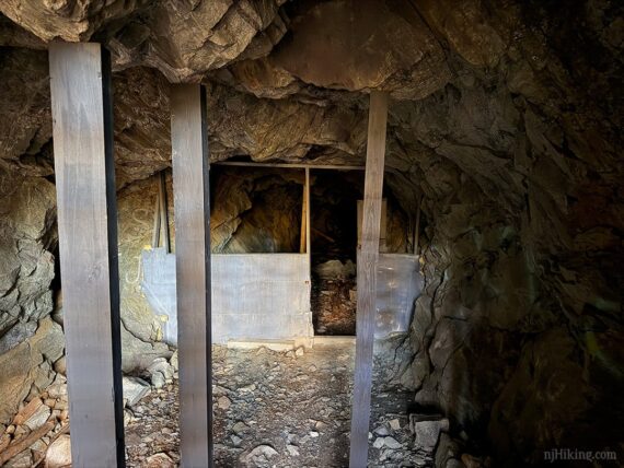 Interior of the mine.